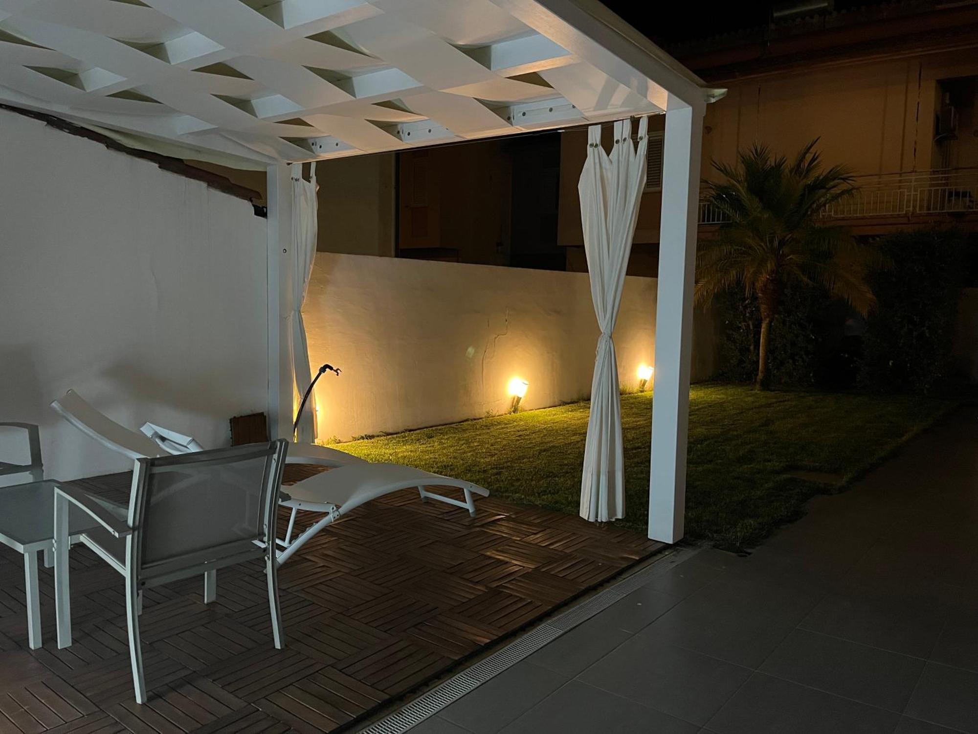Alexander B&B Tortoli Exterior photo